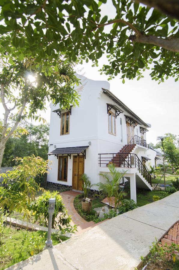 White Lotus Resort Дуонг-Донг Экстерьер фото